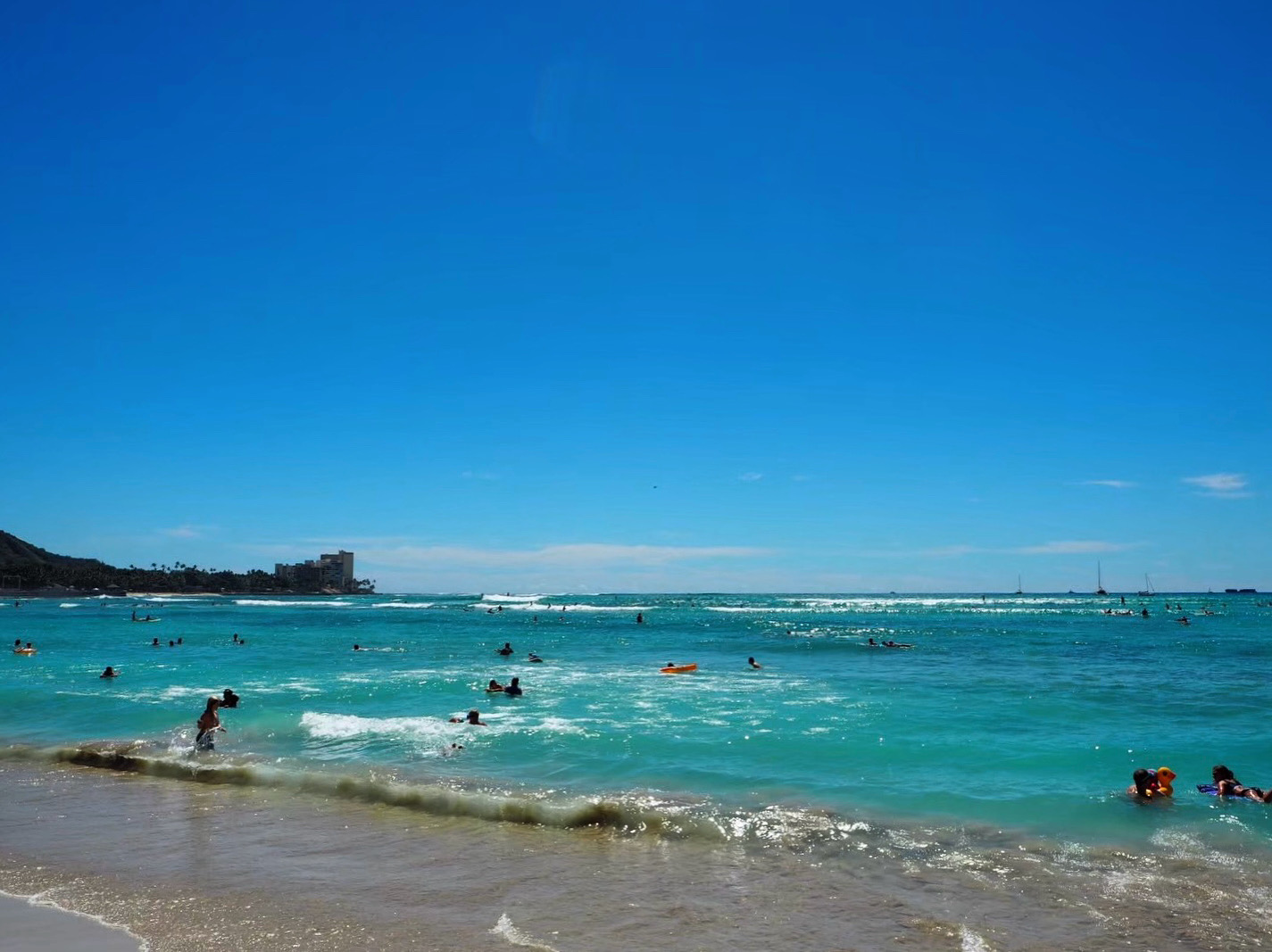 4BF3A779-11DC-45F3-BFF2-9284307A1CD2